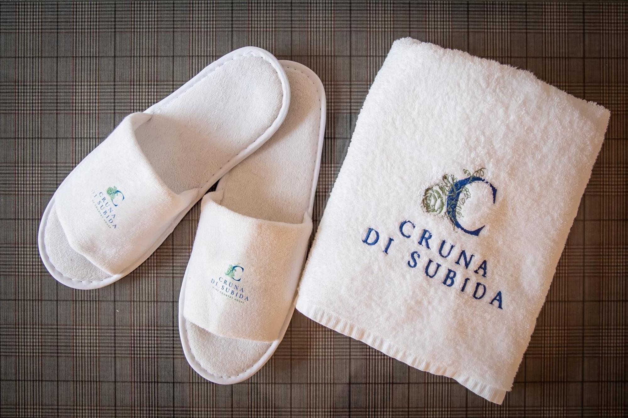 Cruna Di Subida Wine Country House Cormons Bagian luar foto